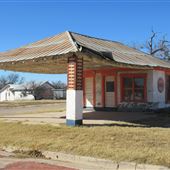 1930s Gulf Station