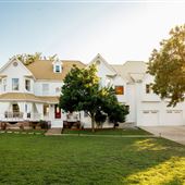 Rose Creek Manor