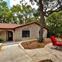 Wimberley Getaways - Messina Inn