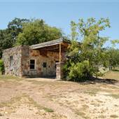 Former Gas Station in Hamilton