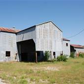 Abandoned Gin in Pilot Point