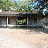 Pioneer Farms - Texian Cabin