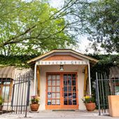 Huisache Grill