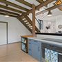 Aris House