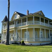 Bracht House