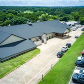 Diamond Oaks Country Club