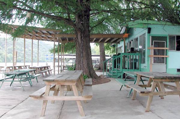 Ski Shores Cafe (12/4/2003)