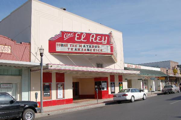 Cine El Rey Theater (3/21/2006)