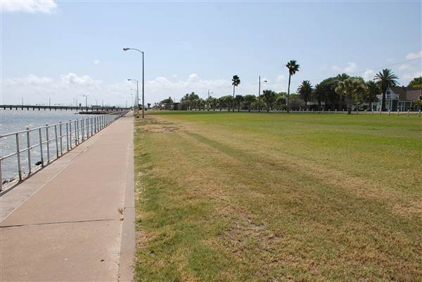 Palacios Seawall (5/30/2012)