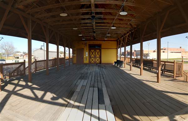Rural Texas Toursim Center and Depot (3/25/2013)