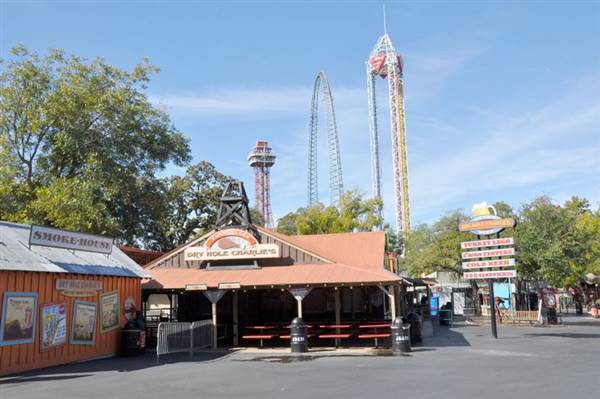 Six Flags Over Texas: Arlington (11/11/2013)