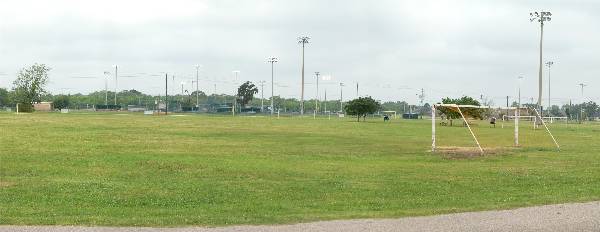 Mac Lean City Park (4/23/2007)