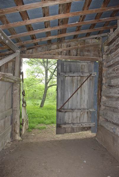 Cedar Hill State Park - Penn Farm (4/13/2015)