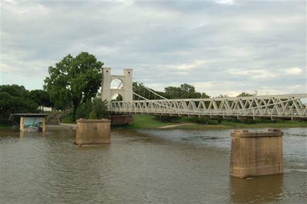 Waco Suspension Bridge and Waco Riverwalk (6/15/2015)