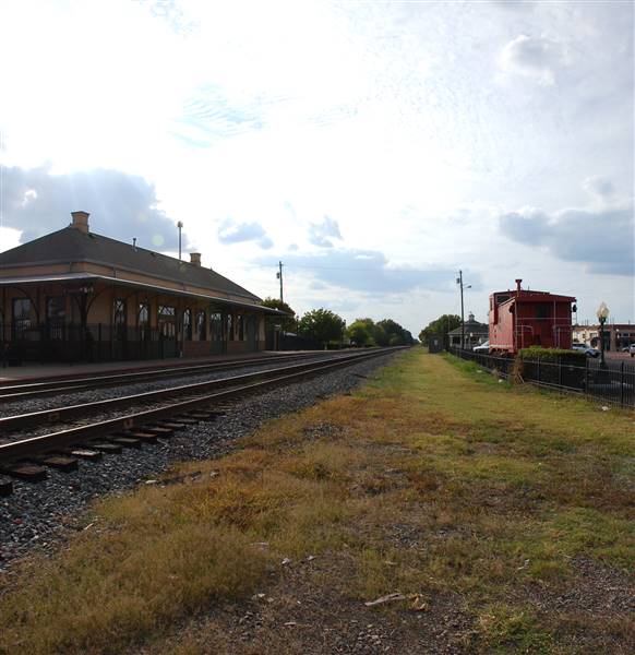 Mineola (10/8/2015)