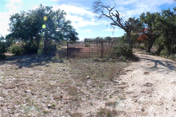 Henly Hill Ranch (1/8/2016)