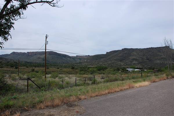 Hwy 118 South of Fort Davis (10/15/2015)