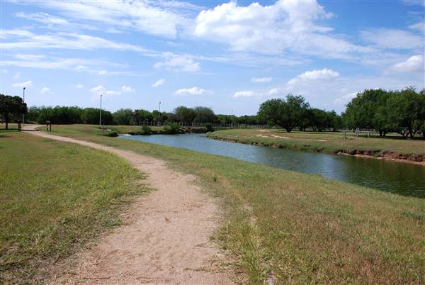 Edinburg Municipal Park (8/22/2015)