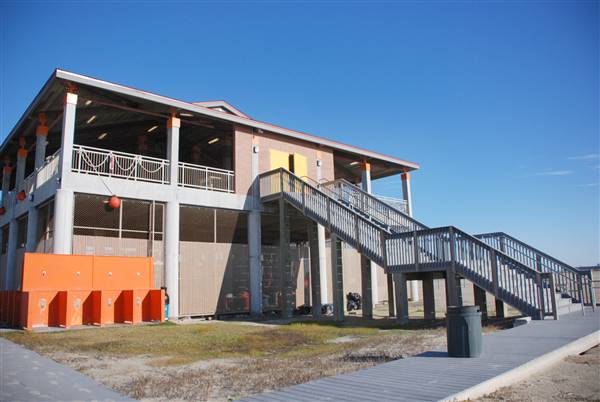 East End Beach Pavillion (2/16/2016)