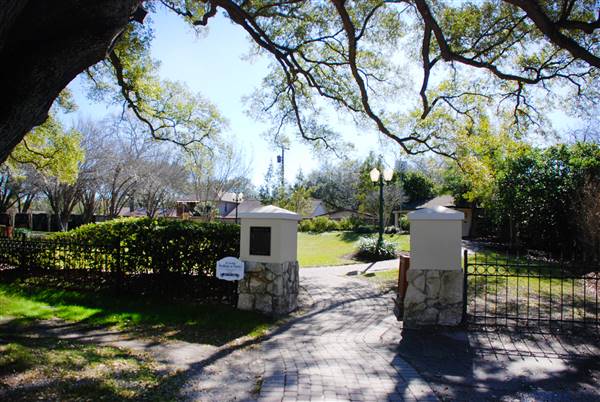 Helen's Garden (2/18/2016)