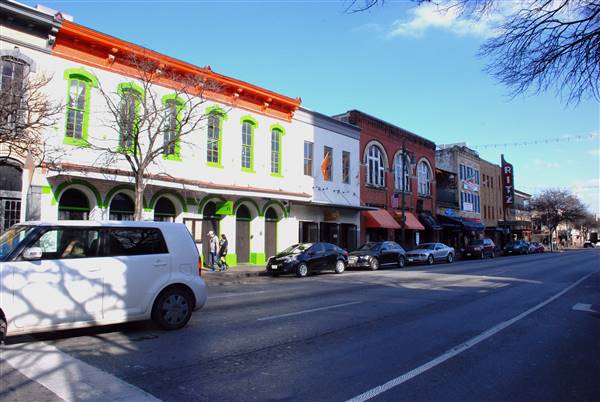 6th Street Retail District (3/10/2017)