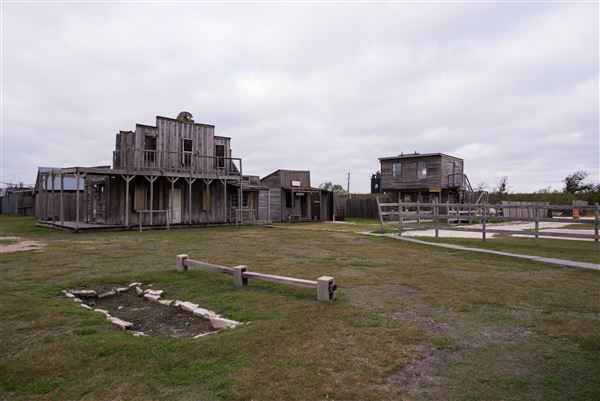 J. Lorraine Ghost Town (12/19/2017)