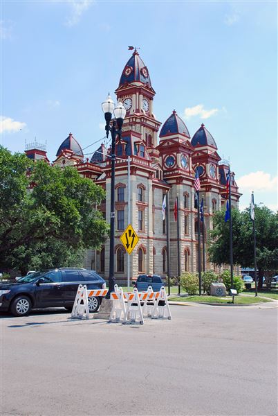 Caldwell County Courthouse (6/8/2017)