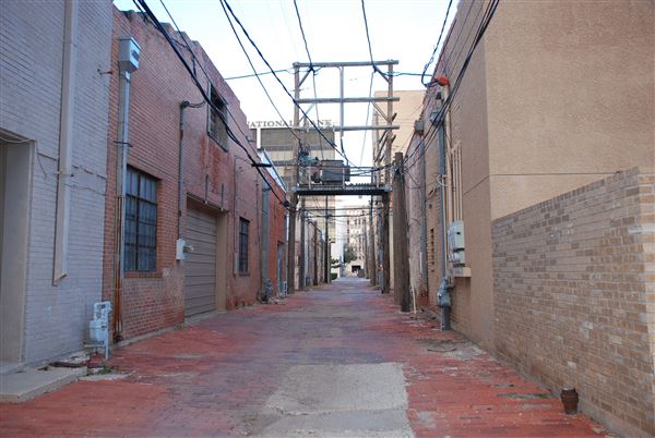 Alley at 13th & Broadway (2/16/2017)