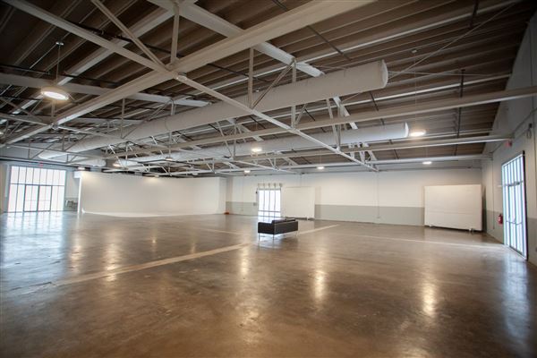 Distribution Hall (9/27/2019)