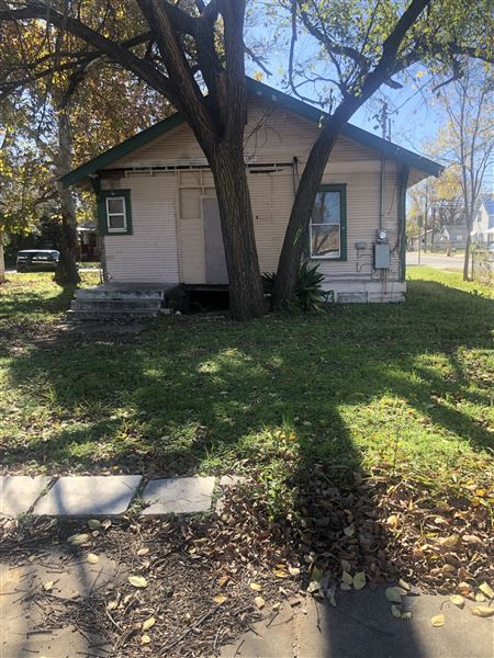 Huerta Willow Street Houses (12/13/2019 - Credits: Cylinda Huerta)