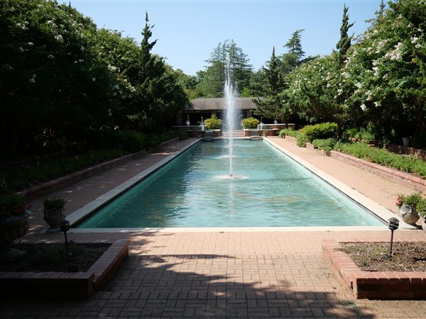 Clark Gardens Botanical Park (7/16/2019)