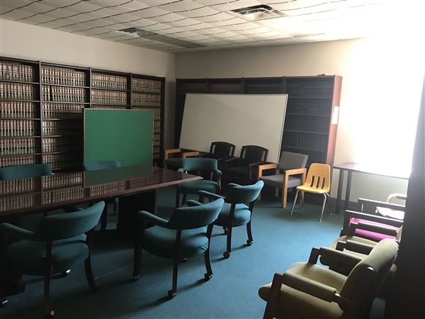 Bastrop County Courthouse - Bastrop County Law Library (2/4/2020 - Credits: Fran Hunter)