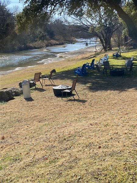 Inn on the River & Snyder's Tavern (3/26/2021 - Credits: Pamela Streeter)