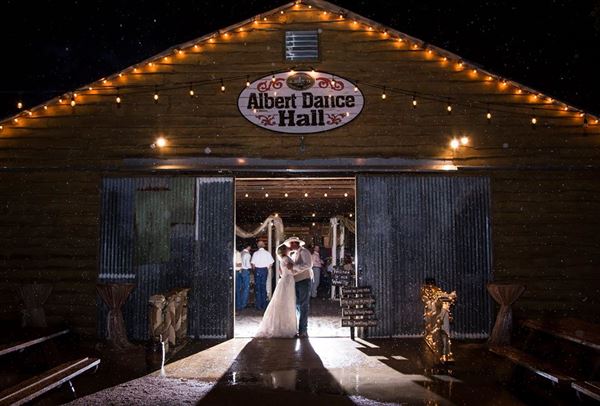 Albert Ice House & Dancehall (8/10/2021 - Credits: Fredericksburg Convention and Visitor Bureau)