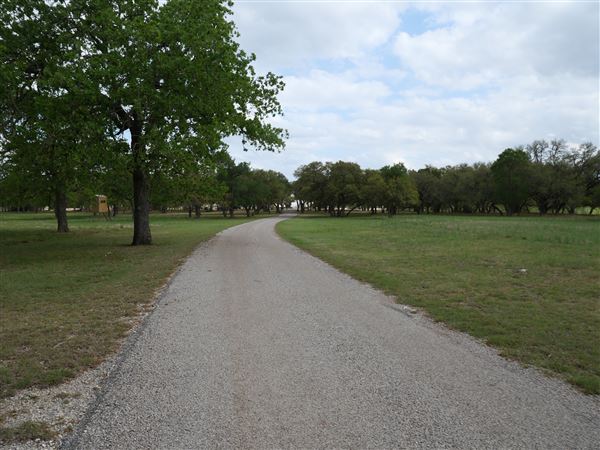 White River Ranch & Studios (4/24/2022 - Credits: Lindsey Ashley)