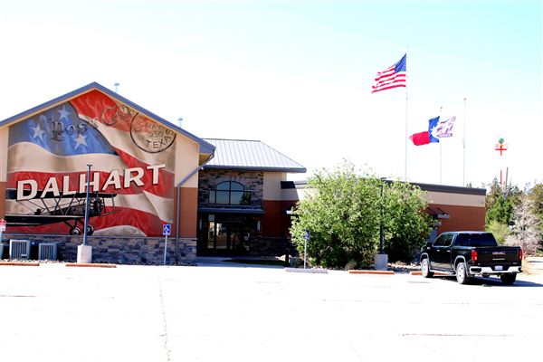 Dalhart Municipal Airport (DHT) (4/25/2023)