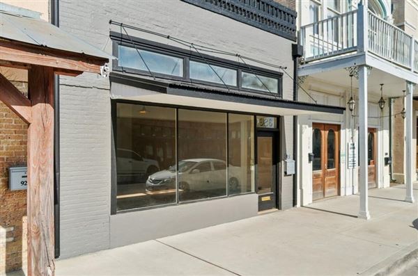 926 Main Street (5/14/2023)