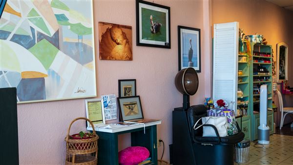 La Vinas Nail & Hair Salon (6/2/2023 - Credits: South Padre Island Convention & Visitors Bureau)