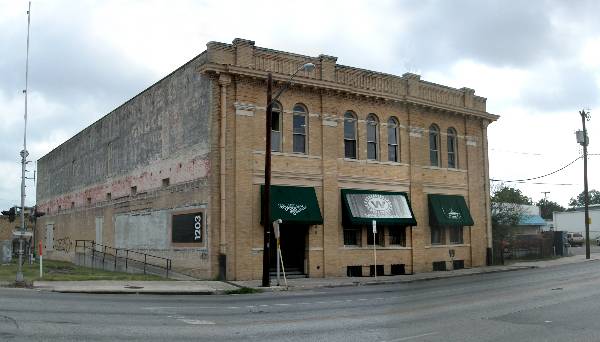 St. Paul Square Retail District (6/11/2003)