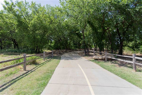 Dr. Robert Cluck Linear Park (5/1/2023 - Credits: Owner)