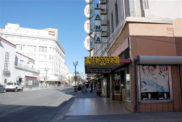 El Paso Downtown - San Antonio Avenue (2/25/2011)