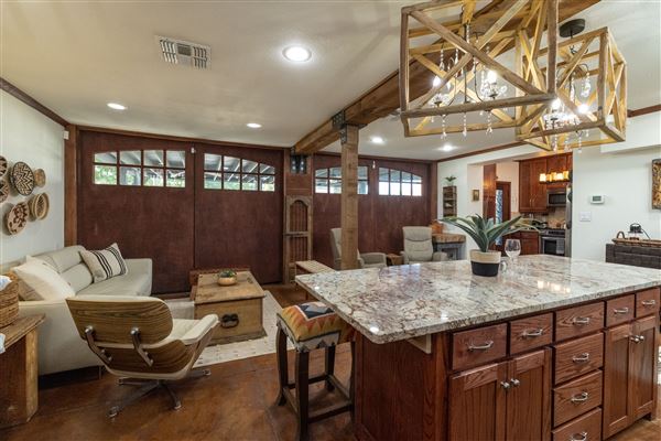 Historic Downtown McKinney 1895 Carriage House (9/1/2024 - Credits: Red One Management)