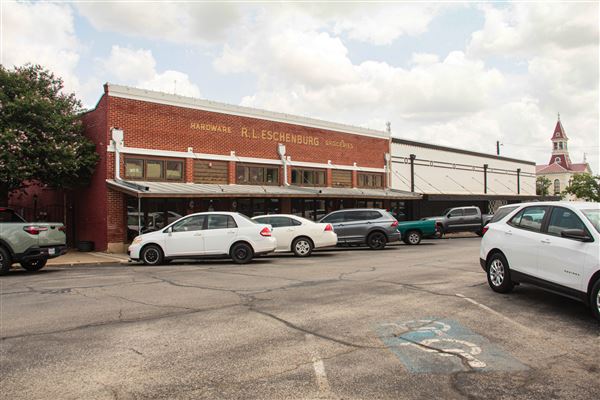 Floresville (4/22/2025 - Credits: Erik McCowan)