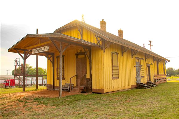 Floresville (4/22/2025 - Credits: Erik McCowan)