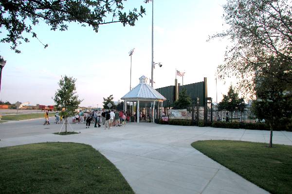 Dr. Pepper Ballpark (9/5/2004)