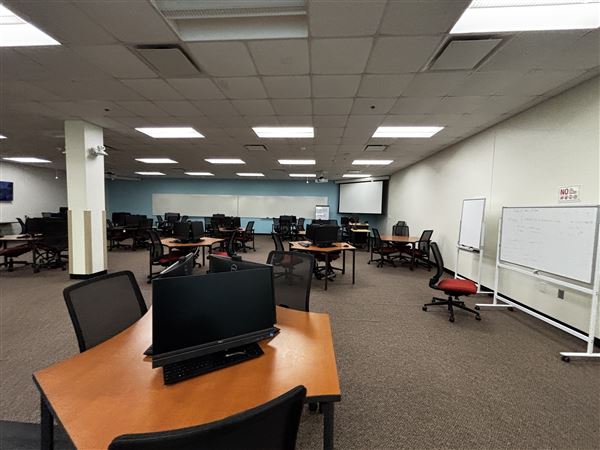 Dallas College - Cedar Valley Campus - Learning Commons (10/5/2026 - Credits: Austin Flores)