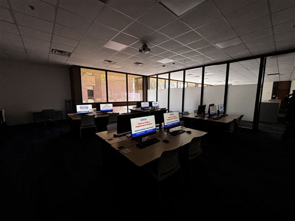 Dallas College - Cedar Valley Campus - Learning Commons (10/5/2026 - Credits: Austin Flores)
