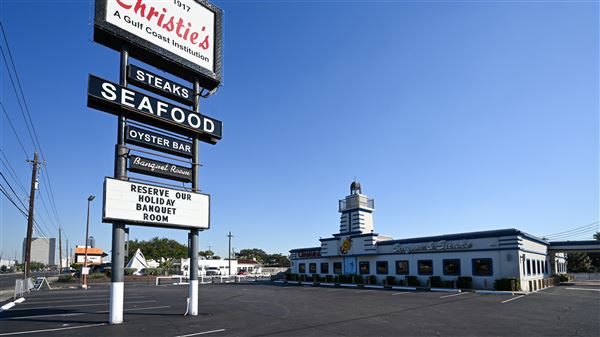 Christie’s Seafood and Steaks (11/3/2025 - Credits: Houston Film Commission)