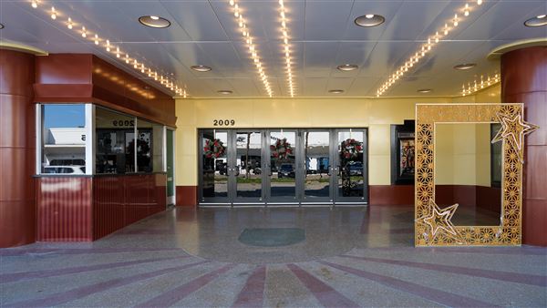 River Oaks Theatre (12/16/2024 - Credits: Houston Film Commission)