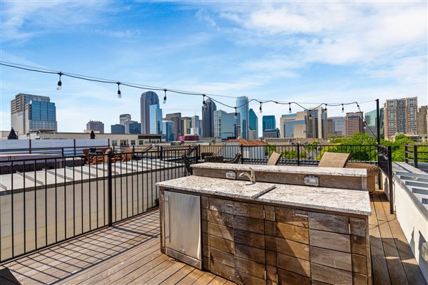 Worthington Condo